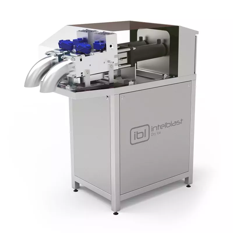 PELLETIZER 2 Maszyna przemysłowa ze stali nierdzewnej oznaczona "IBL intelblast" z dwiema zakrzywionymi metalowymi rurami wydechowymi i widocznymi niebieskimi elementami na górze, używana do wydmuchiwania suchego lodu.